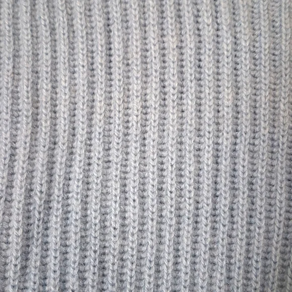 NEW H&M Cashmere Mock Neck Ribbed Sweater Light Blue Size S! VERY RARE!!! - Picture 6 of 9